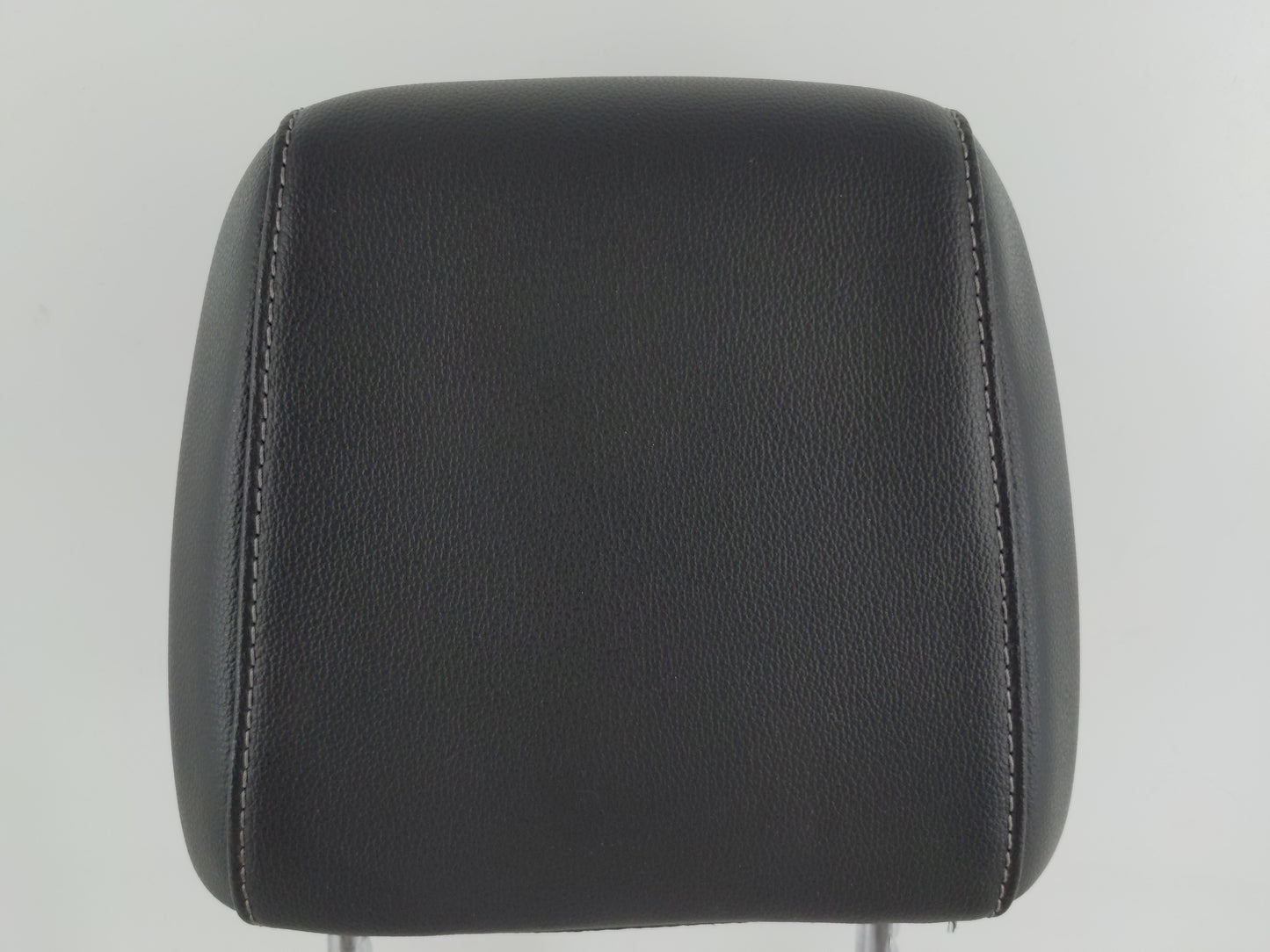 2015-2017 Ford Escape Headrest Head Rest Front Driver Passenger Seat Fits Fits 2015 2016 2017 OEM Used Auto Parts - Oemuseda