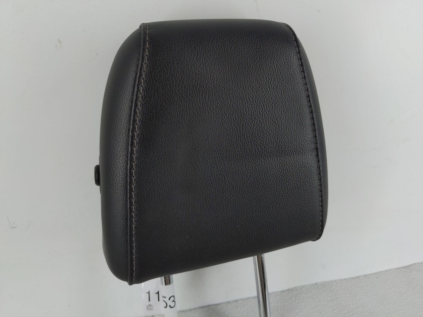 2016-2019 Ford Escape Headrest Head Rest Rear Seat Fits Fits 2016 2017 2018 2019 OEM Used Auto Parts - Oemusedautoparts1.com