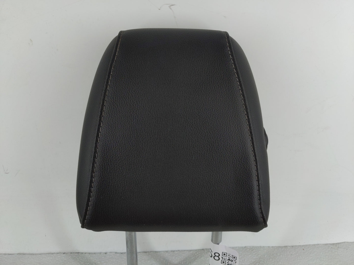 2016-2019 Ford Escape Headrest Head Rest Rear Seat Fits Fits 2016 2017 2018 2019 OEM Used Auto Parts - Oemusedautoparts1.com