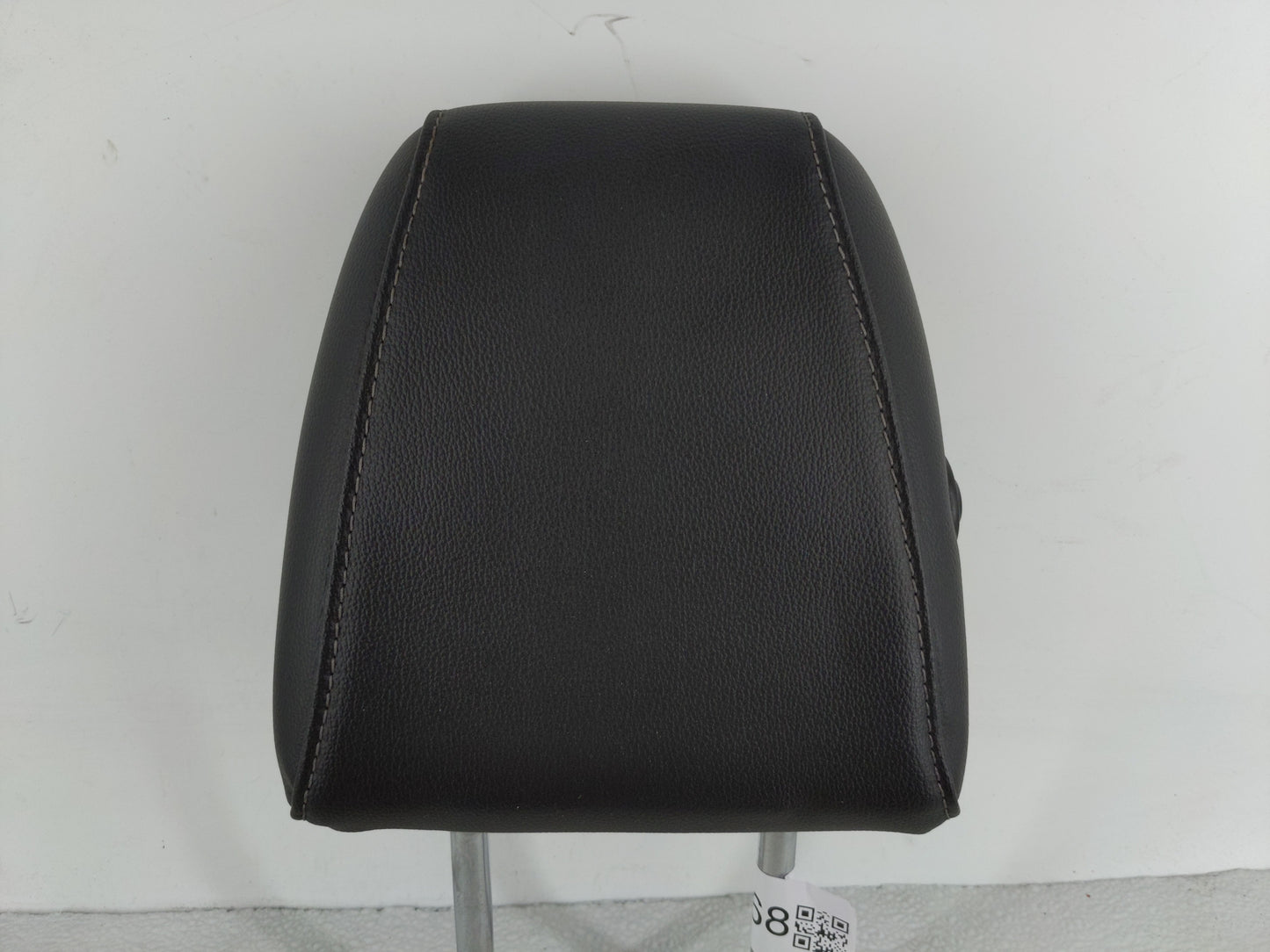 2016-2019 Ford Escape Headrest Head Rest Rear Seat Fits Fits 2016 2017 2018 2019 OEM Used Auto Parts - Oemusedautoparts1.com
