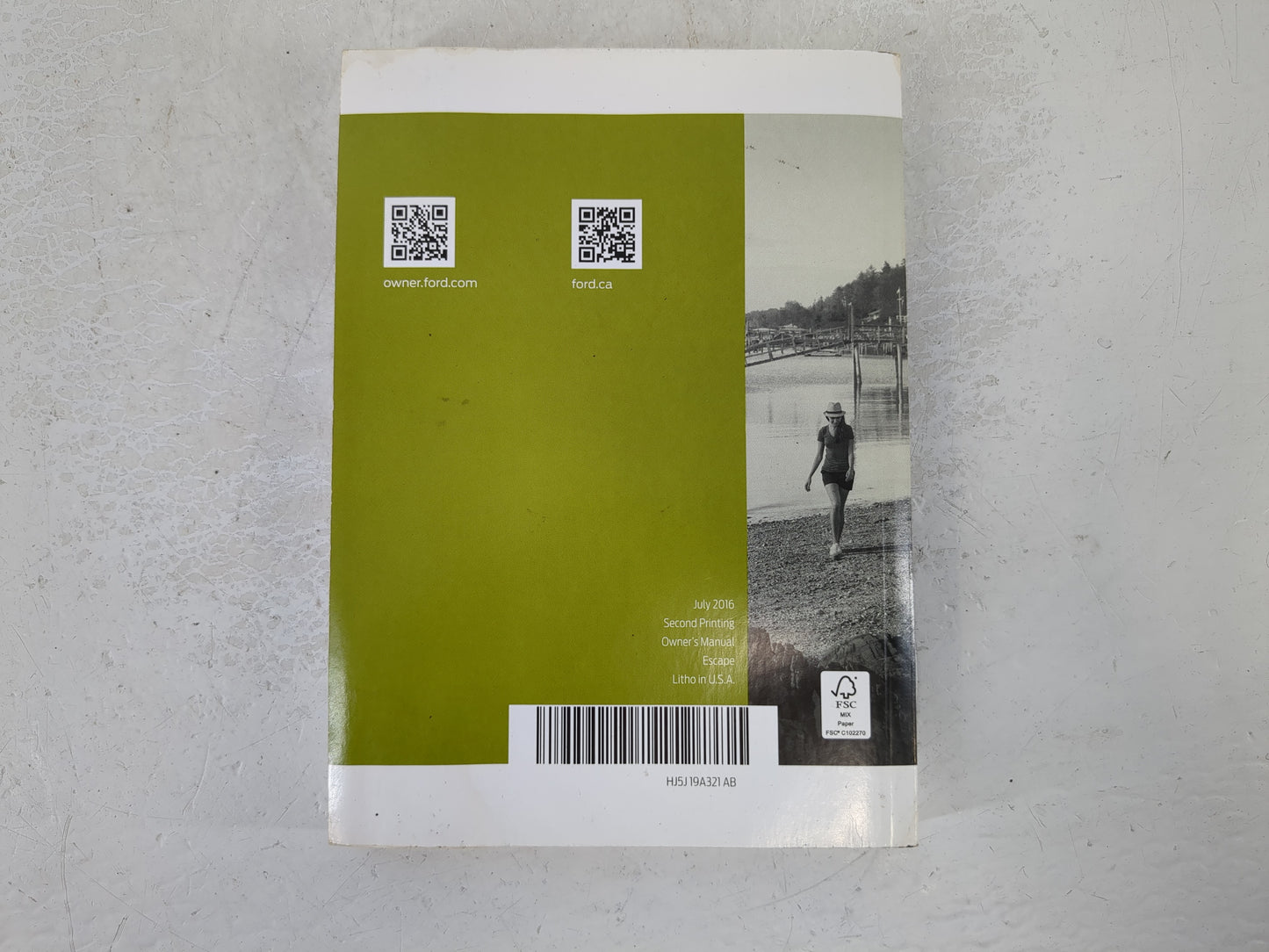 2017 Ford Escape Owners Manual Book Guide P/N:HJ5J 19A321 AB OEM Used Auto Parts - Oemusedautoparts1.com
