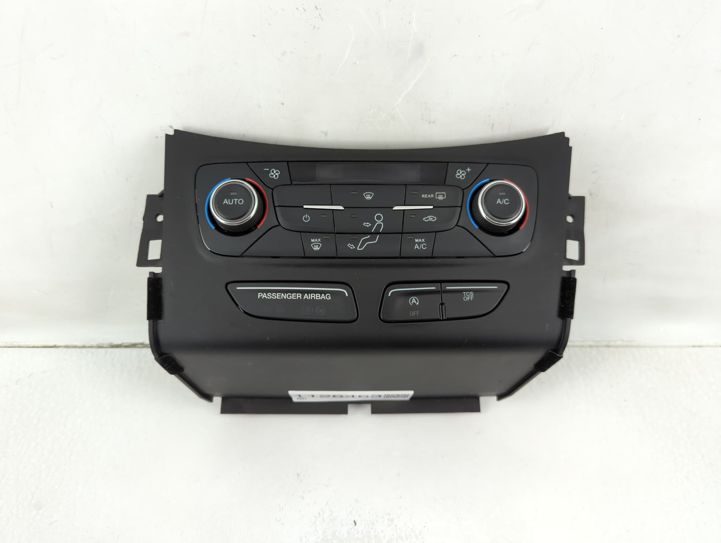 2017 Ford Escape Climate Control Module Temperature AC/Heater Replacement P/N:GJ5T-18C612-AE Fits OEM Used Auto Parts - Oemu