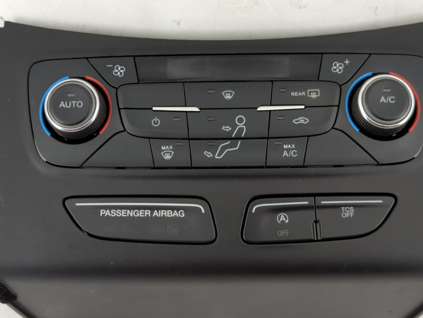 2017 Ford Escape Climate Control Module Temperature AC/Heater Replacement P/N:GJ5T-18C612-AE Fits OEM Used Auto Parts - Oemu