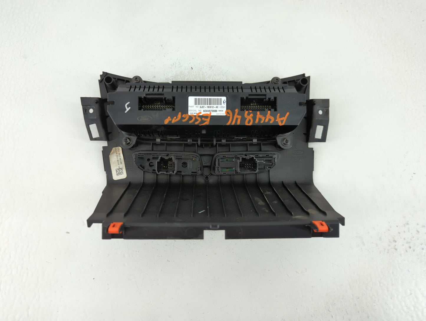 2017 Ford Escape Climate Control Module Temperature AC/Heater Replacement P/N:GJ5T-18C612-AE Fits OEM Used Auto Parts - Oemu