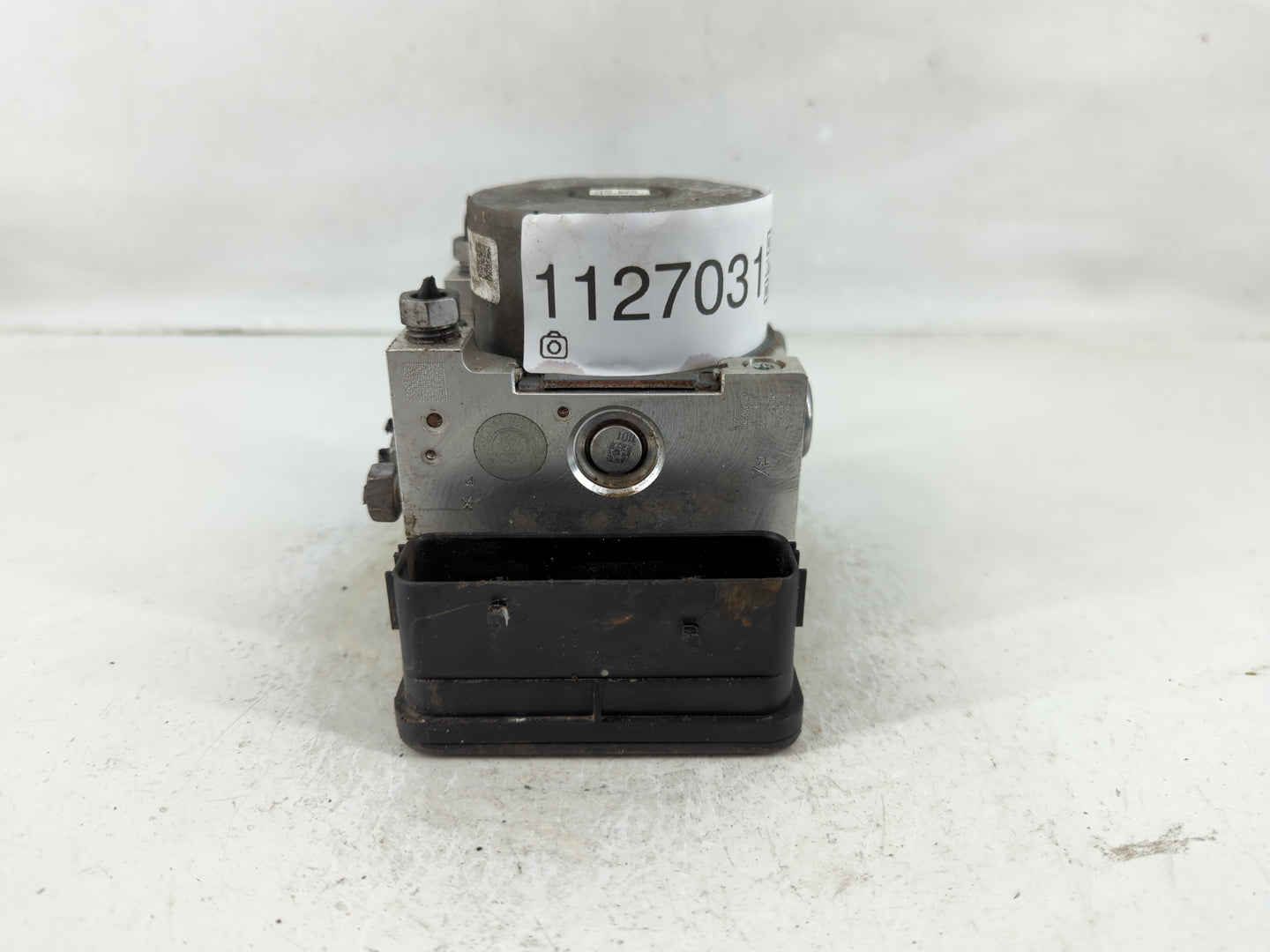 2017-2019 Ford Escape ABS Pump Control Module Replacement P/N:GV61-2C405-CH GV61-2C405-CJ Fits Fits 2017 2018 2019 OEM Used 