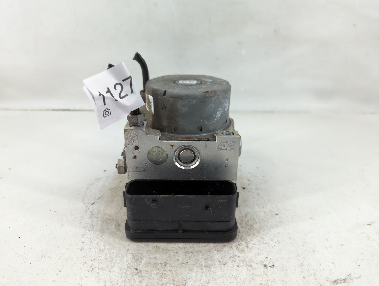 2017-2019 Ford Escape ABS Pump Control Module Replacement P/N:GV61-2C405-CH GV61-2C405-CJ Fits Fits 2017 2018 2019 OEM Used 