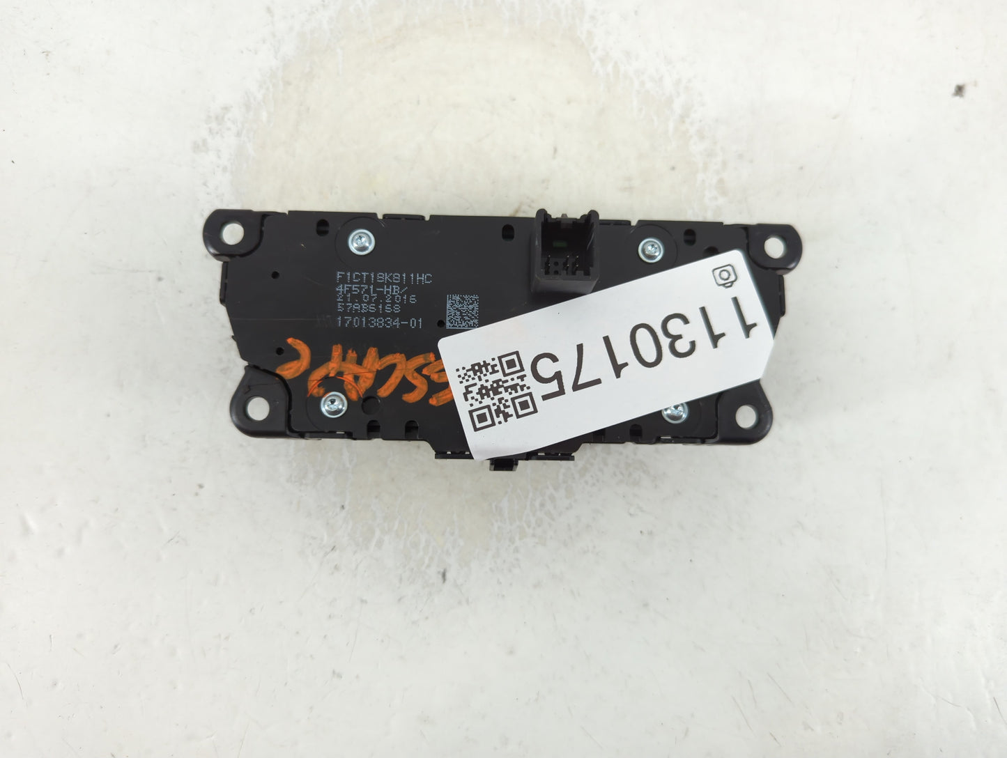 2017-2019 Ford Escape Radio AM FM Cd Player Receiver Replacement P/N:F1CT 18K811 HC Fits Fits 2017 2018 2019 OEM Used Auto P