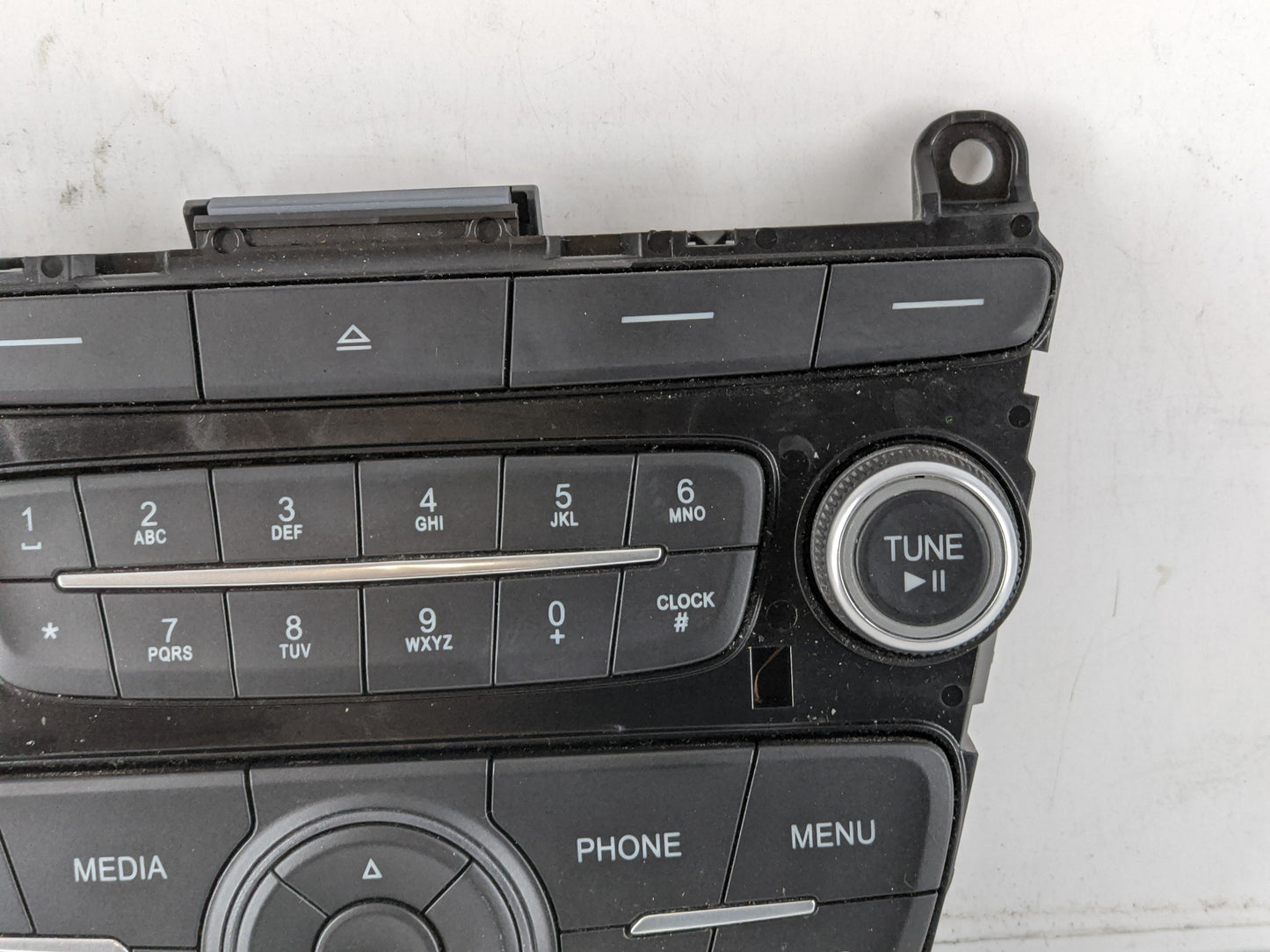 2017-2019 Ford Escape Radio AM FM Cd Player Receiver Replacement P/N:F1ET 18K811 KD Fits Fits 2015 2016 2017 2018 2019 OEM U