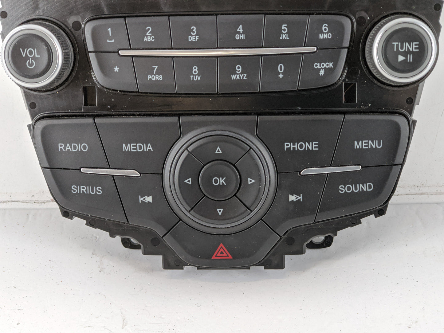 2017-2019 Ford Escape Radio AM FM Cd Player Receiver Replacement P/N:F1ET 18K811 KD Fits Fits 2015 2016 2017 2018 2019 OEM U
