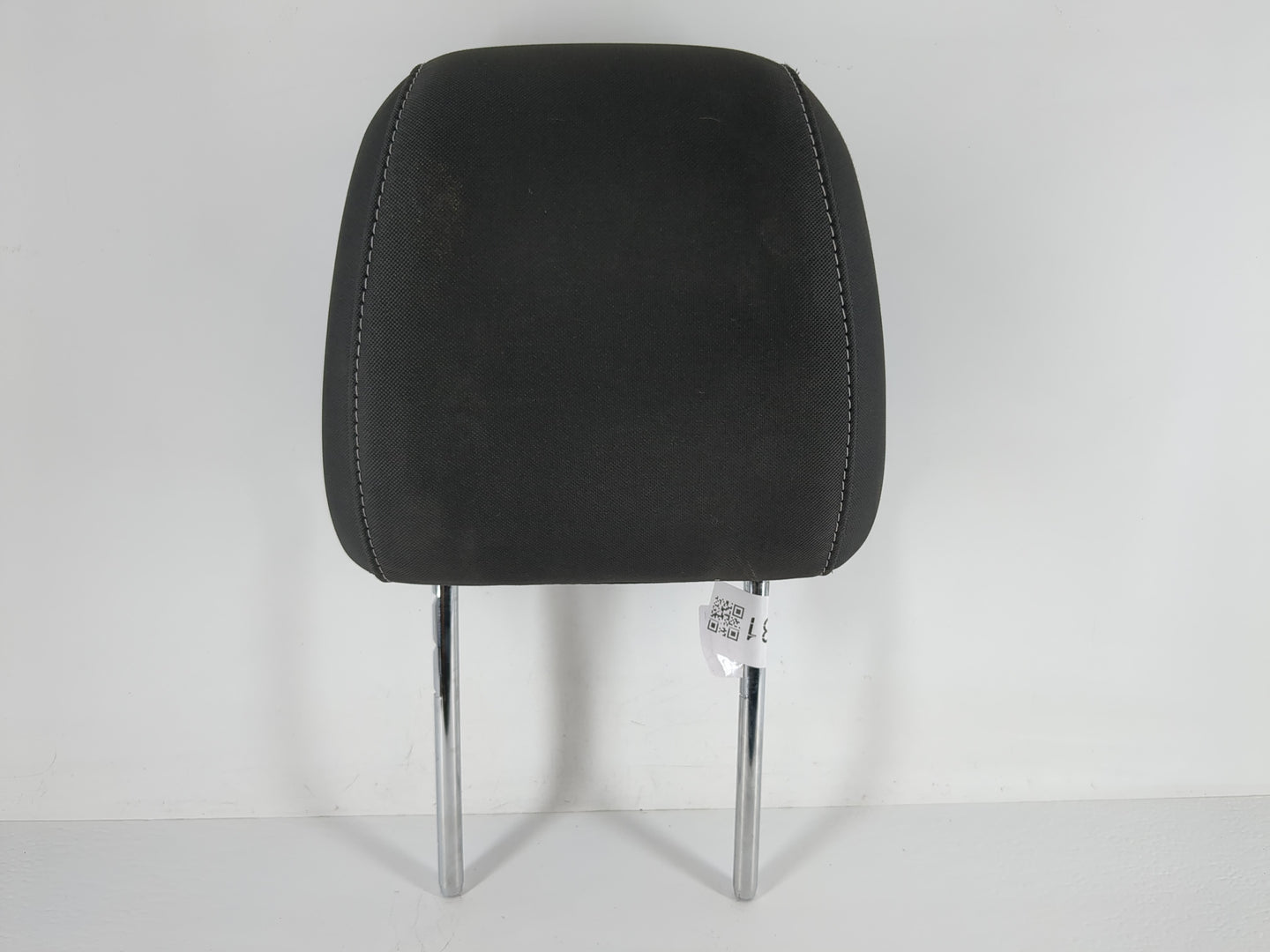 2017-2019 Ford Escape Headrest Head Rest Front Driver Passenger Seat - Oemusedautoparts1.com