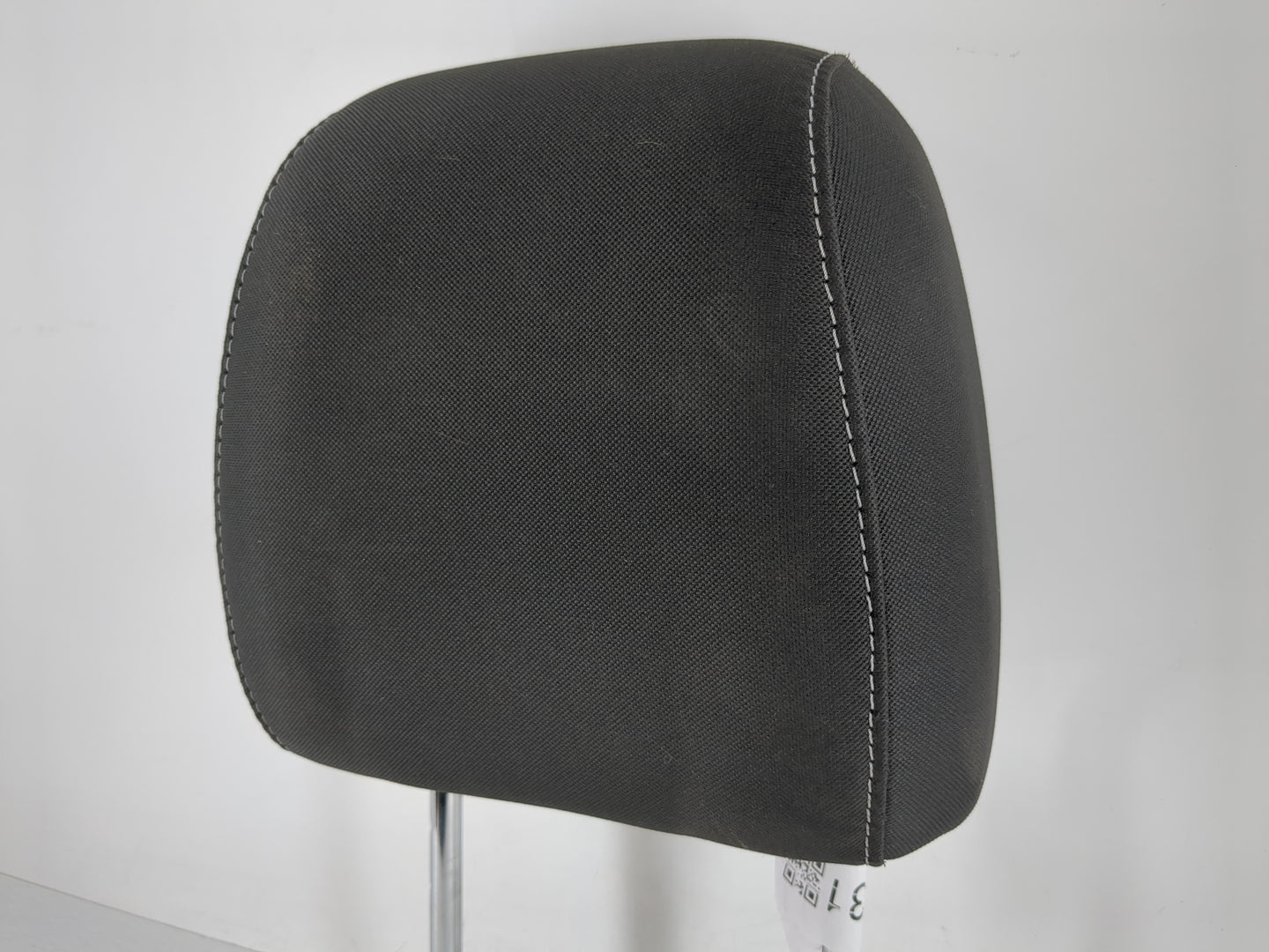 2017-2019 Ford Escape Headrest Head Rest Front Driver Passenger Seat - Oemusedautoparts1.com