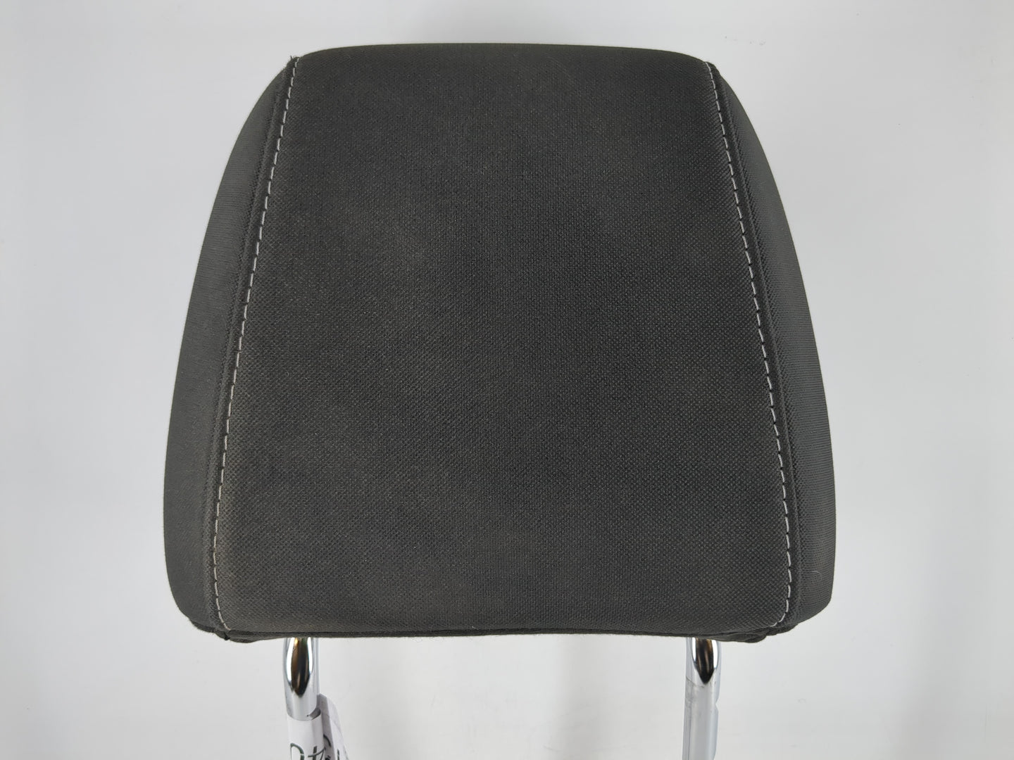 2017-2019 Ford Escape Headrest Head Rest Front Driver Passenger Seat - Oemusedautoparts1.com