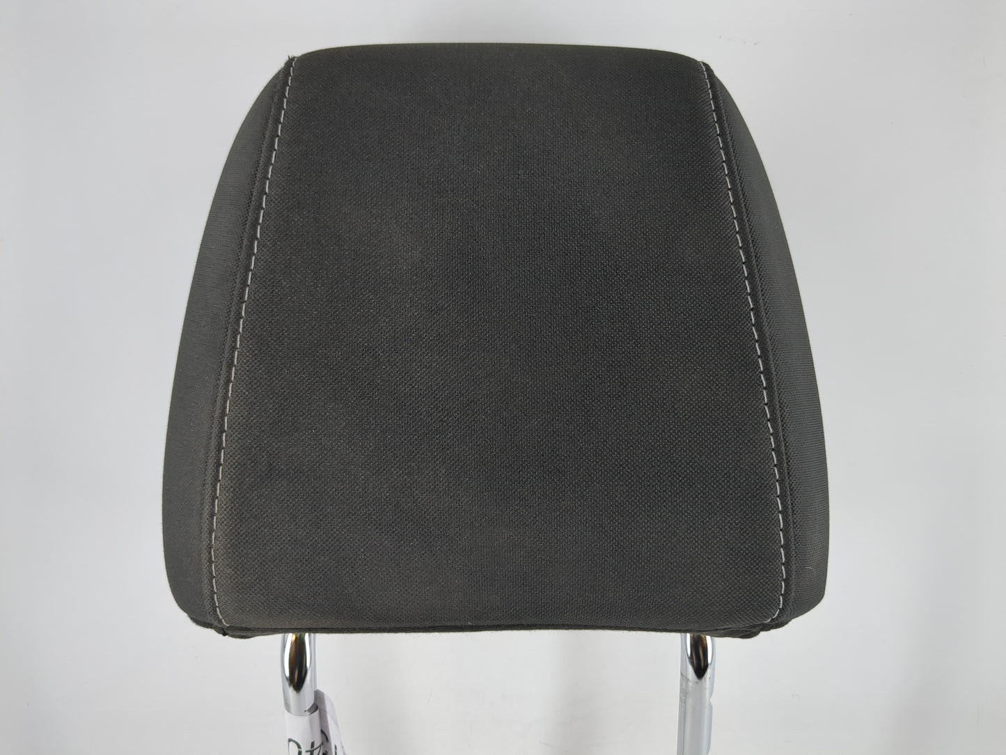 2017-2019 Ford Escape Headrest Head Rest Front Driver Passenger Seat - Oemusedautoparts1.com