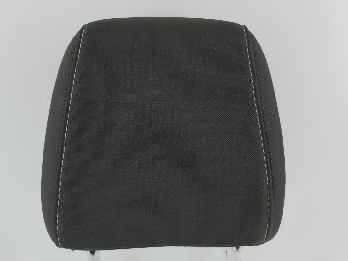 2016-2019 Ford Escape Headrest Head Rest Front Driver Passenger Seat Fits Fits 2016 2017 2018 2019 OEM Used Auto Parts - Oem