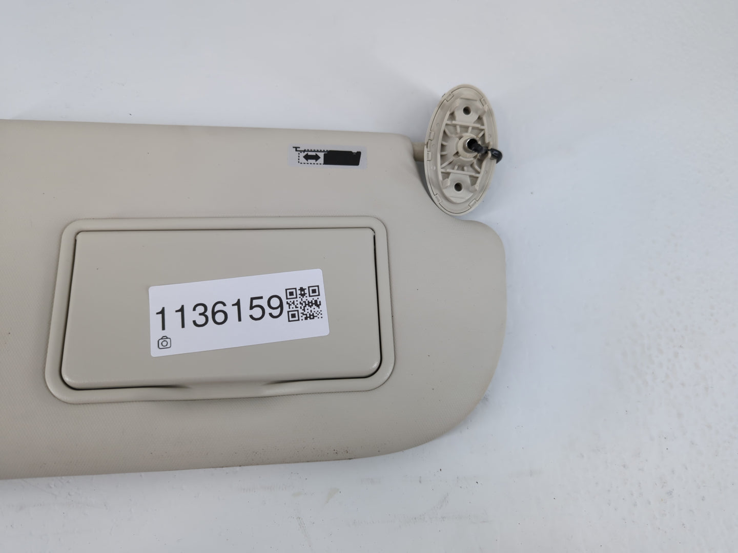 2013-2019 Ford Escape Sun Visor Shade Replacement Passenger Right Mirror Fits Fits 2013 2014 2015 2016 2017 2018 2019 OEM Us