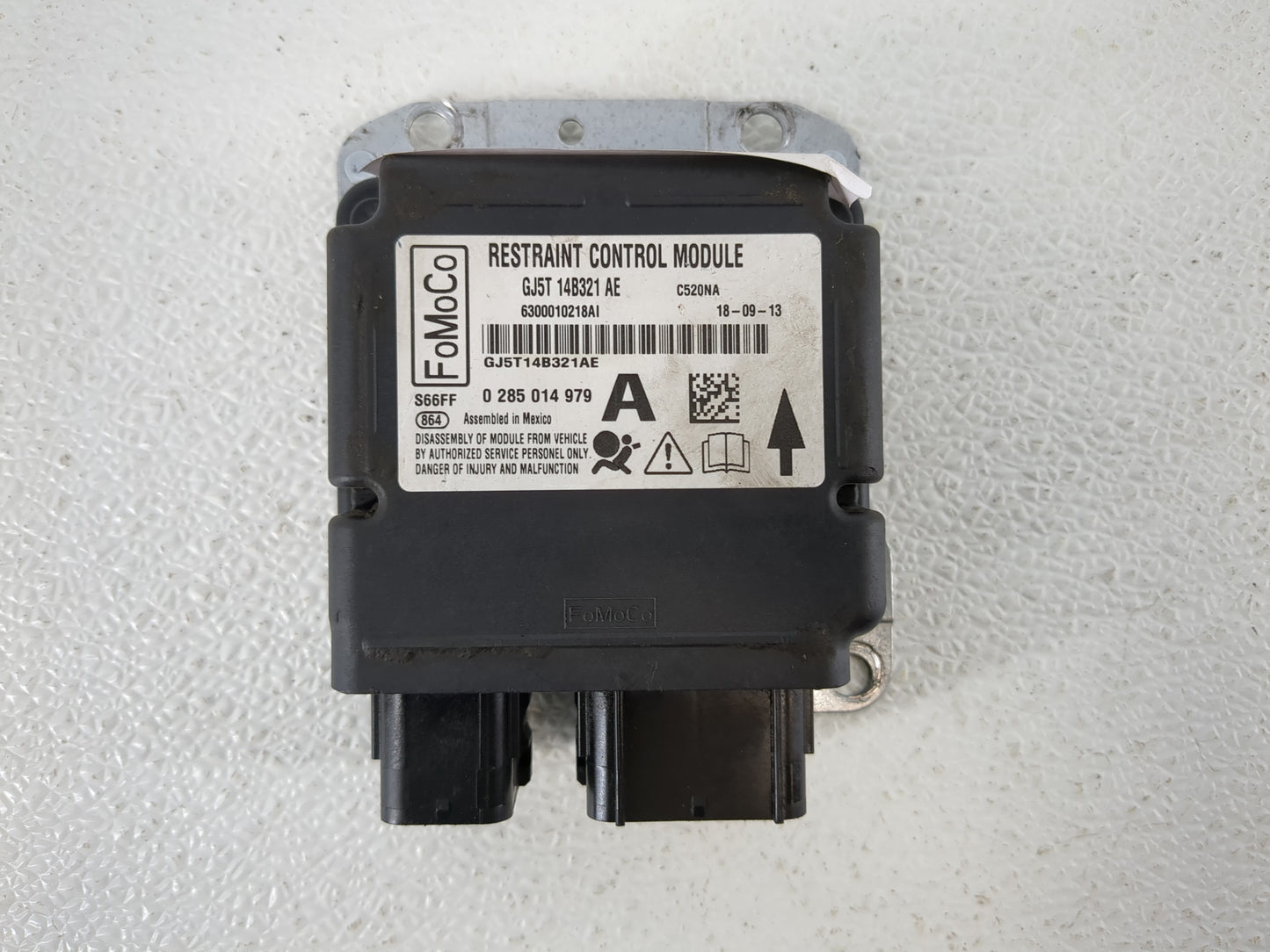 2017-2019 Ford Escape Airbag Control Module Gj5t-14b321 Ae - Oemusedautoparts1.com