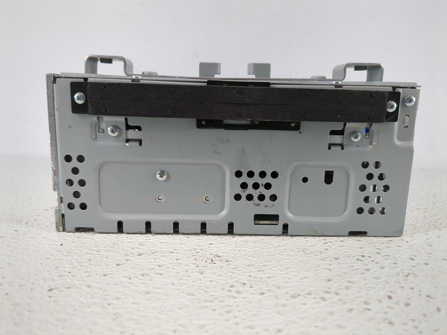 2017-2019 Ford Escape Radio AM FM Cd Player Receiver Replacement P/N:GJ5T-19C107-BE Fits Fits 2017 2018 2019 OEM Used Auto P