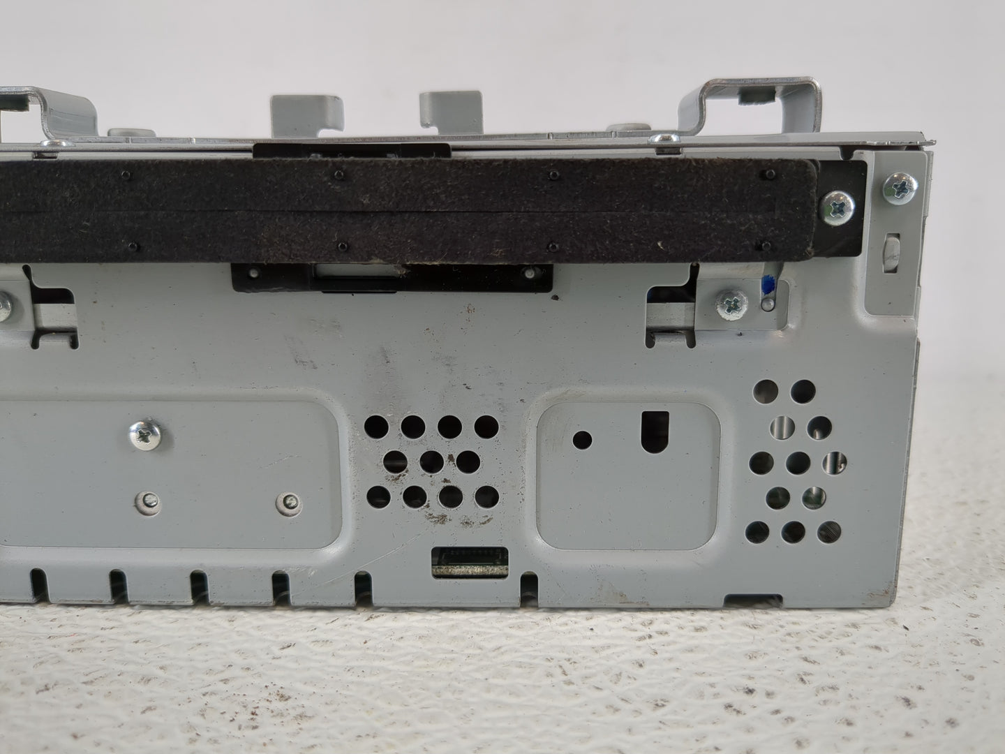 2017-2019 Ford Escape Radio AM FM Cd Player Receiver Replacement P/N:GJ5T-19C107-BE Fits Fits 2017 2018 2019 OEM Used Auto P