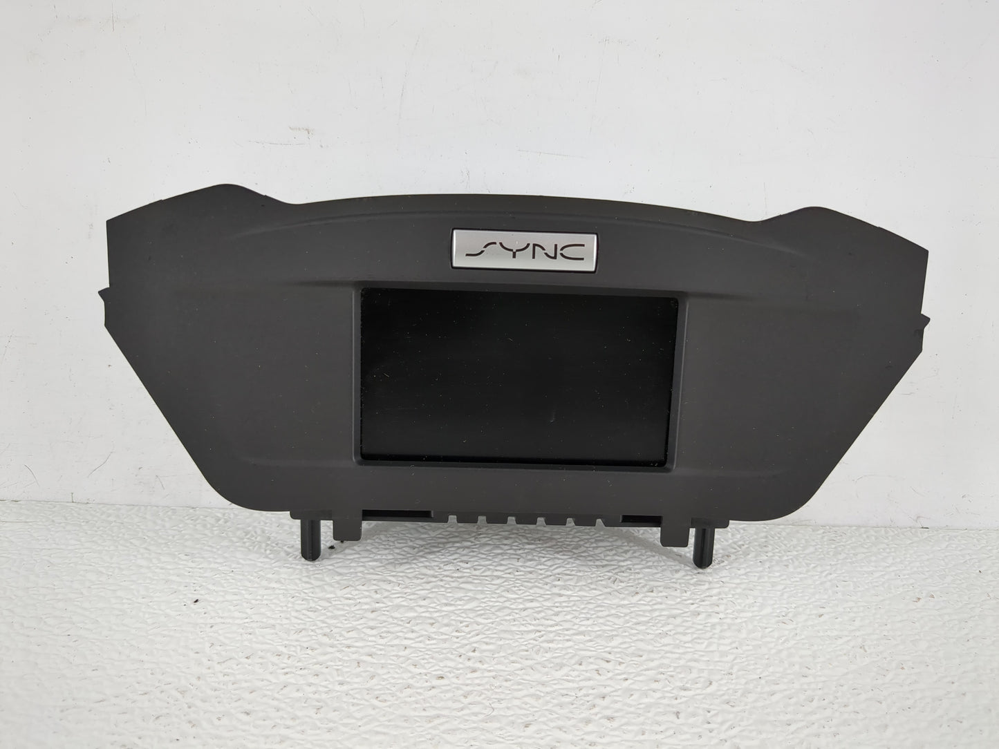 2017 Ford Escape Radio AM FM Cd Player Receiver Replacement P/N:F1FT-18V955-RA Fits Fits 2018 OEM Used Auto Parts - Oemuseda