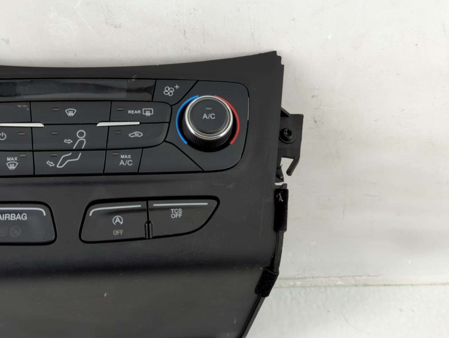 2017 Ford Escape Climate Control Module Temperature AC/Heater Replacement P/N:GJ5T-18C612-EA Fits OEM Used Auto Parts - Oemu
