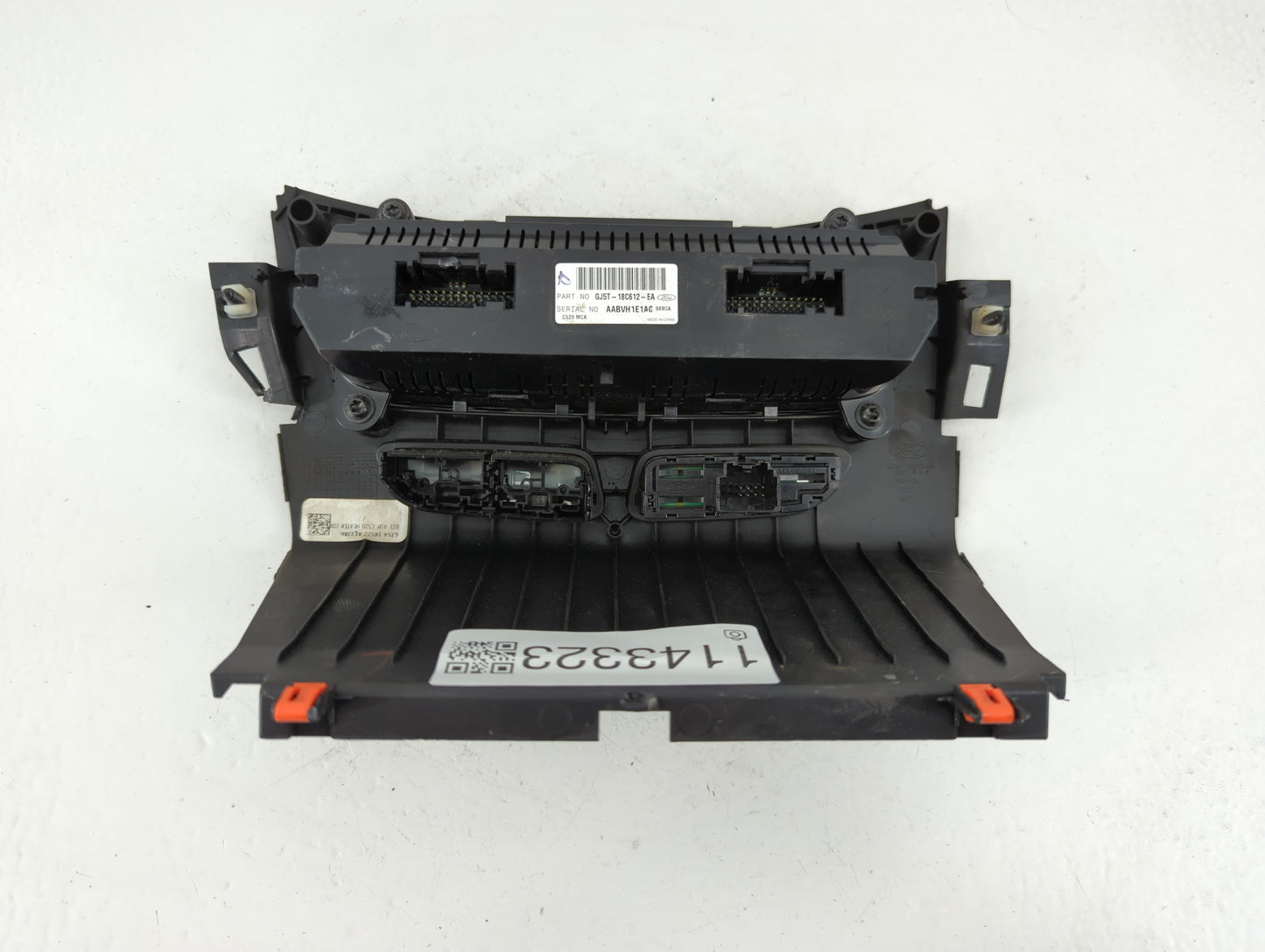 2017 Ford Escape Climate Control Module Temperature AC/Heater Replacement P/N:GJ5T-18C612-EA Fits OEM Used Auto Parts - Oemu