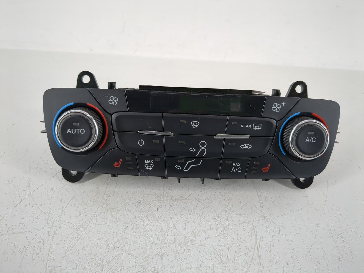 2017 Ford Escape Climate Control Module Temperature AC/Heater Replacement P/N:GJ5T-18C612-FA Fits OEM Used Auto Parts - Oemu