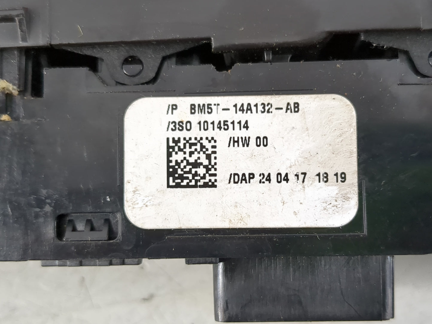 2013-2019 Ford Escape Master Power Window Switch Replacement Driver Side Left P/N:BM5T-14A132-AB Fits OEM Used Auto Parts - 