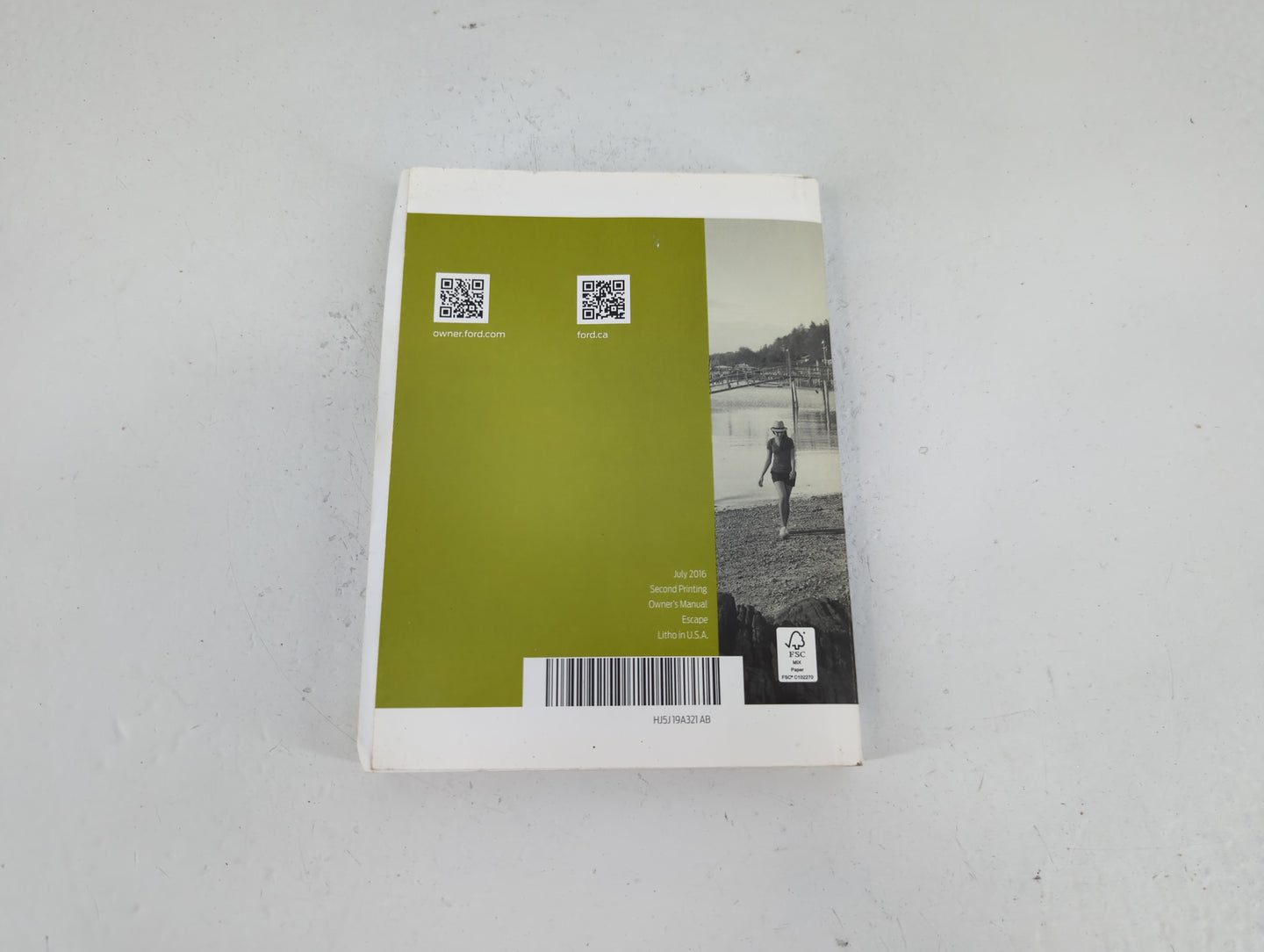 2017 Ford Escape Owners Manual Book Guide P/N:HJ5J 19A321 AB OEM Used Auto Parts - Oemusedautoparts1.com