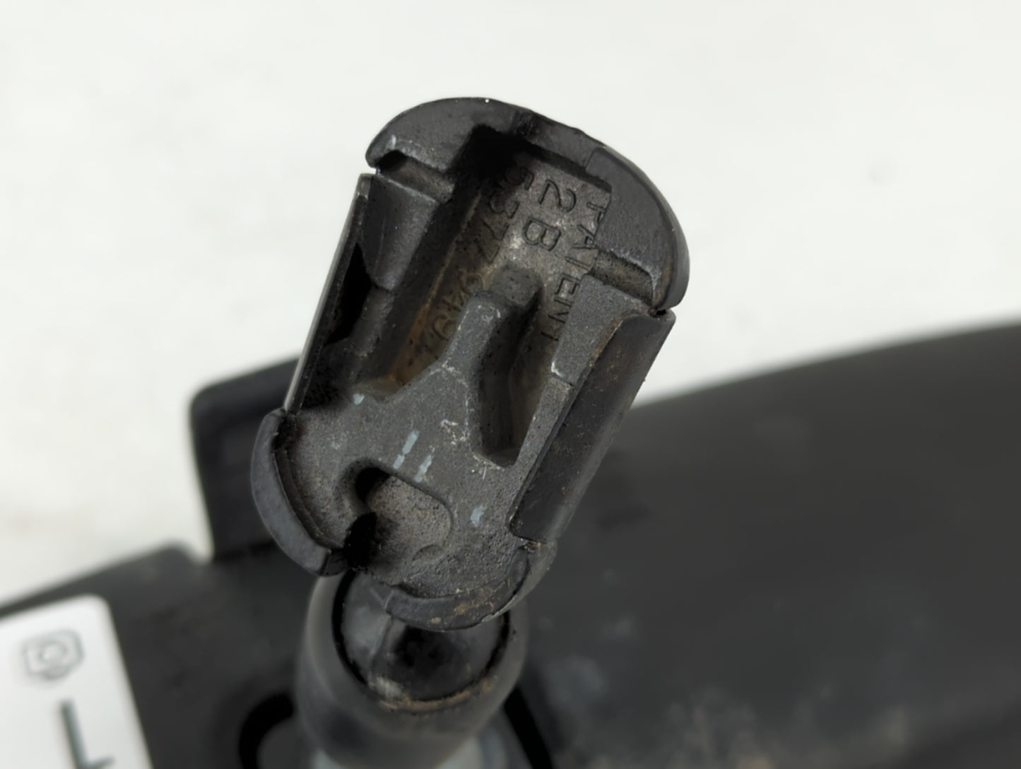 2017-2019 Ford Escape Interior Rear View Mirror Replacement OEM P/N:E11015617 E11045617 Fits Fits 2015 2016 2017 2018 2019 O