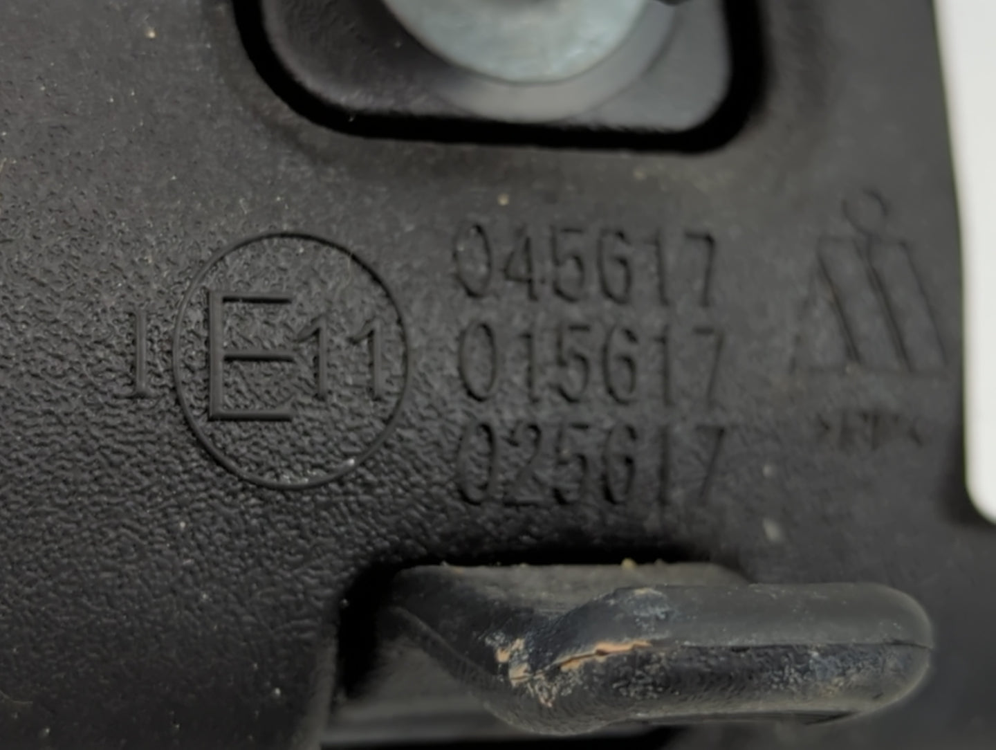 2017-2019 Ford Escape Interior Rear View Mirror Replacement OEM P/N:E11015617 E11045617 Fits Fits 2015 2016 2017 2018 2019 O