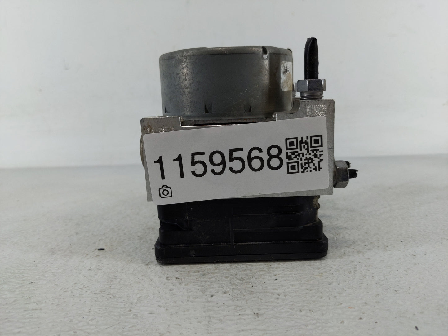 2017-2019 Ford Escape ABS Pump Control Module Replacement P/N:GV61-2C405-CL Fits Fits 2017 2018 2019 OEM Used Auto Parts - O