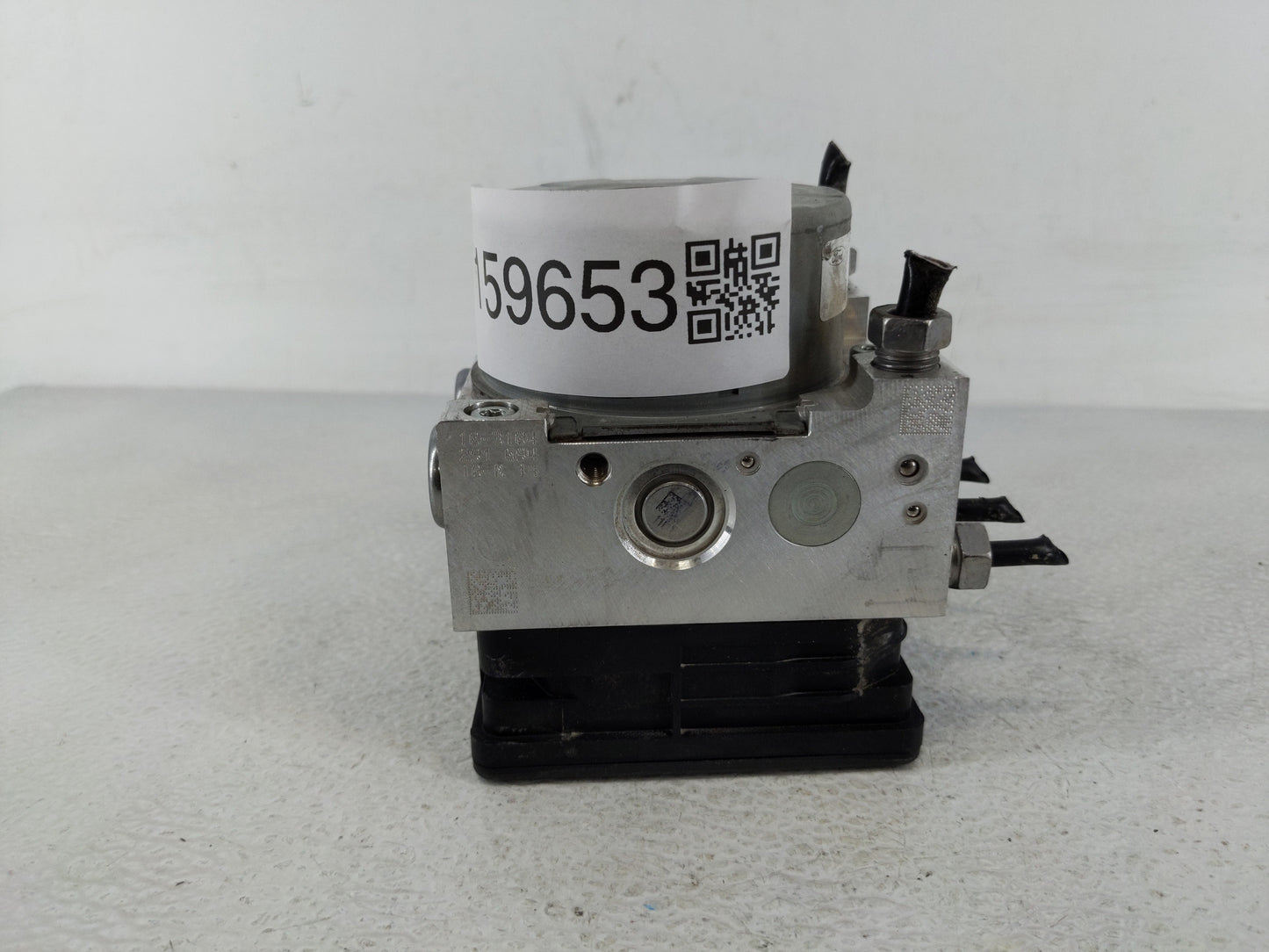 2017-2019 Ford Escape ABS Pump Control Module Replacement P/N:GV61-2C405-CH GV61-2C405-CL Fits Fits 2017 2018 2019 OEM Used 