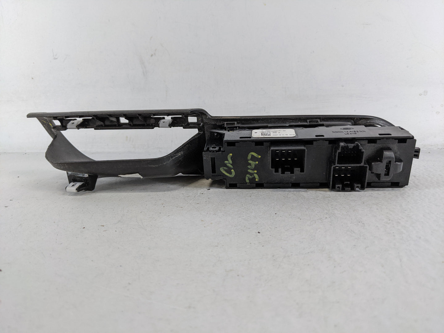 2017-2019 Ford Escape Master Power Window Switch Replacement Driver Side Left P/N:BM5T-14A132-AA Fits OEM Used Auto Parts - 
