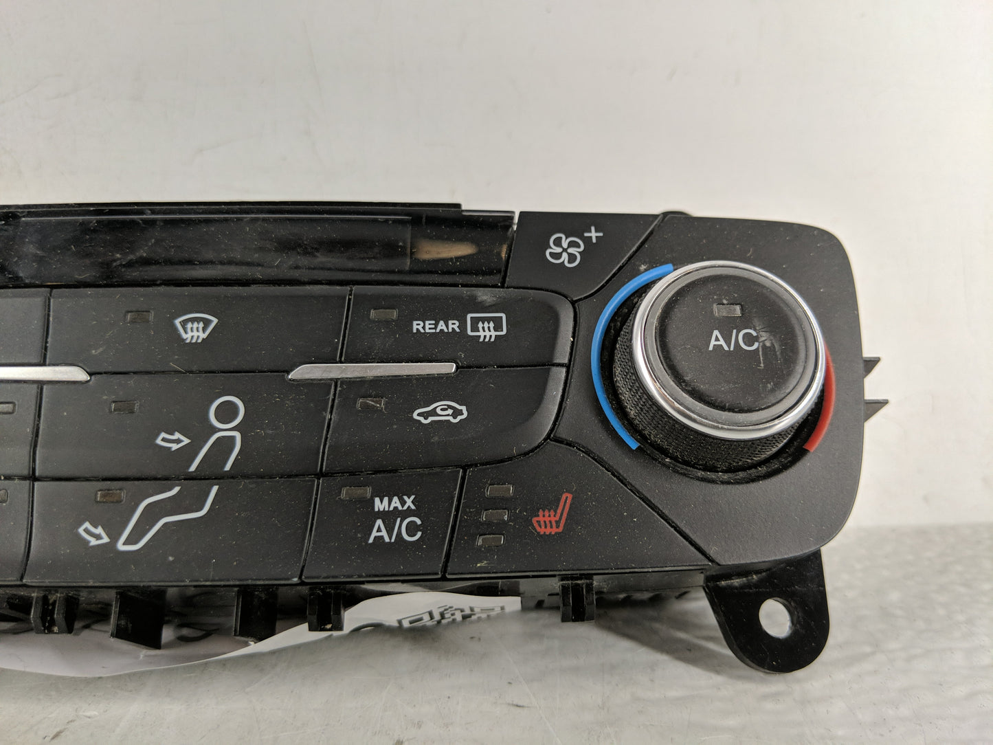 2017-2019 Ford Escape Climate Control Module Temperature AC/Heater Replacement P/N:GJ5T-18C612-CE Fits Fits 2017 2018 2019 O