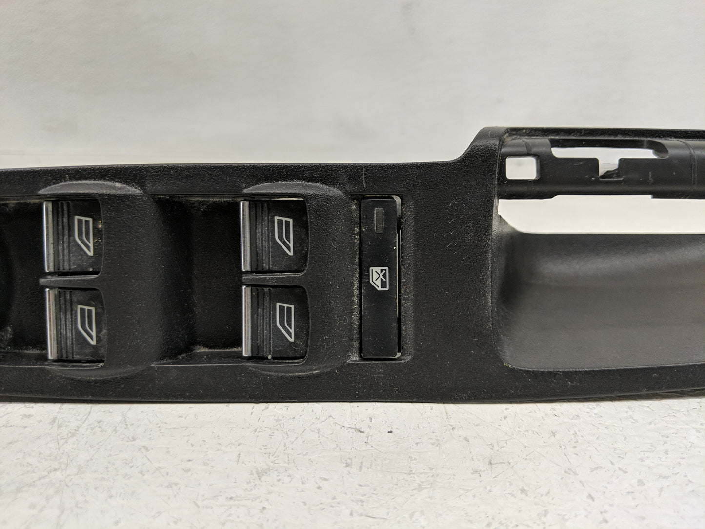 2017-2019 Ford Escape Master Power Window Switch Replacement Driver Side Left P/N:F1ET-14A132-AC Fits OEM Used Auto Parts - 