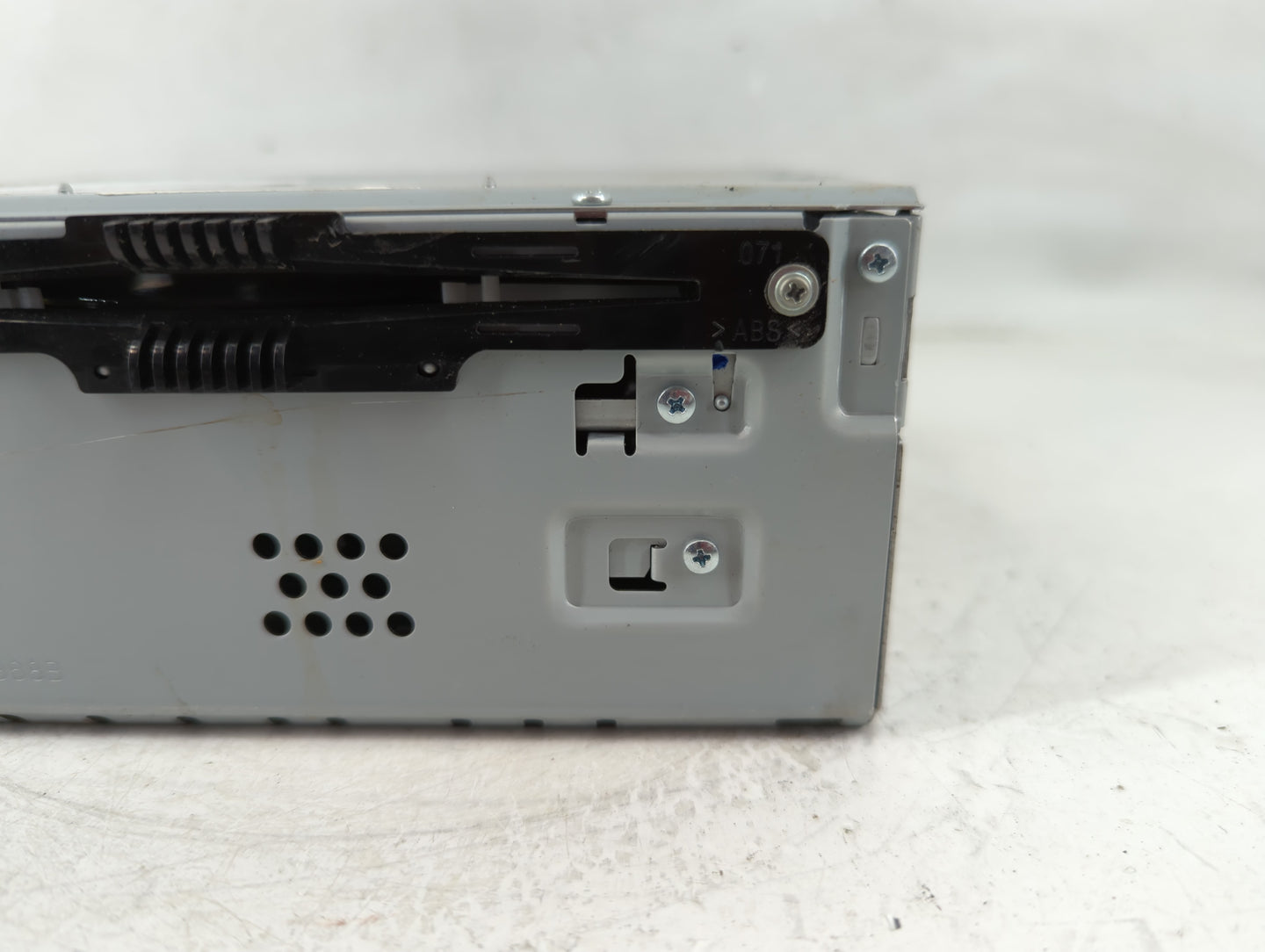 2017-2019 Ford Escape Radio AM FM Cd Player Receiver Replacement Fits Fits 2017 2018 2019 OEM Used Auto Parts - Oemusedautop