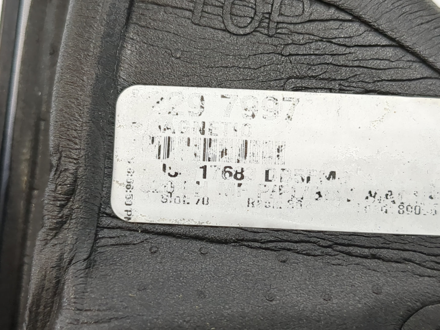 2017-2019 Ford Escape Driver Side View Mirror - Left Door Mirror OEM Used - Oemusedautoparts1.com