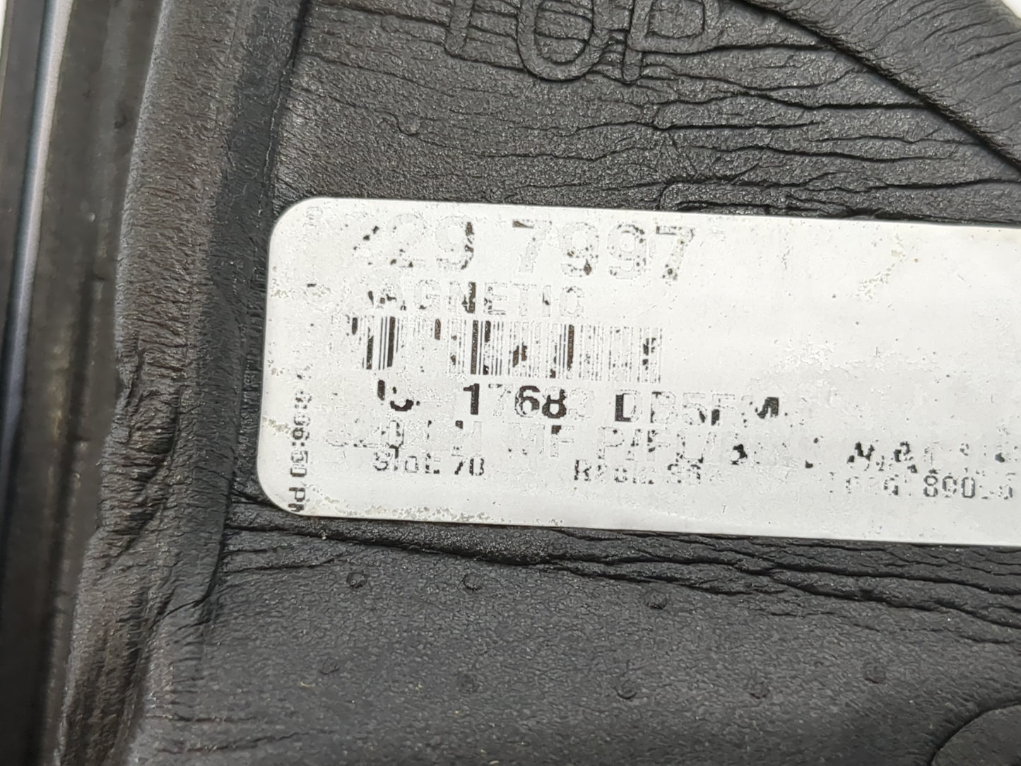 2017-2019 Ford Escape Driver Side View Mirror - Left Door Mirror OEM Used - Oemusedautoparts1.com