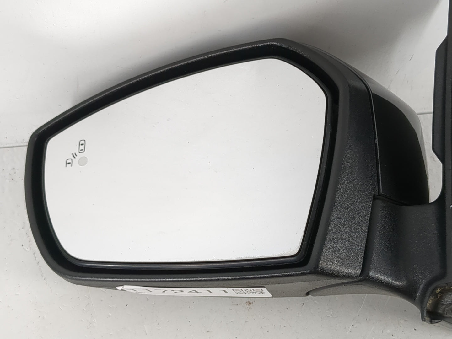 2017-2019 Ford Escape Driver Side View Mirror - Left Door Mirror OEM Used - Oemusedautoparts1.com