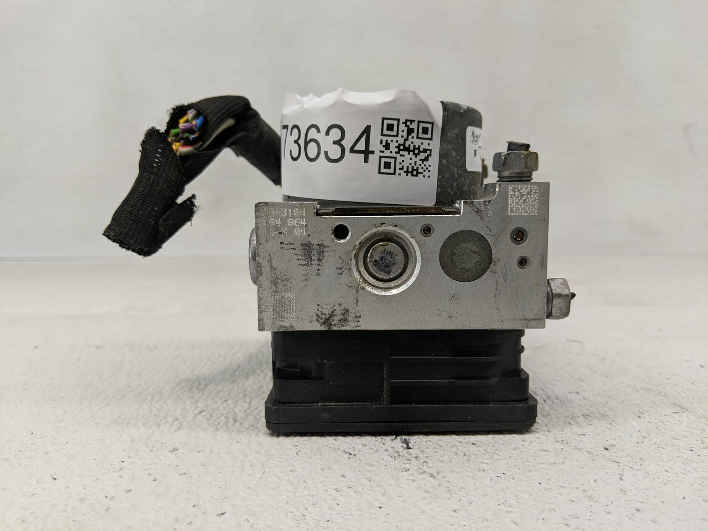 2017-2019 Ford Escape ABS Pump Control Module Replacement P/N:GV61-2C405-CE Fits Fits 2017 2018 2019 OEM Used Auto Parts - O