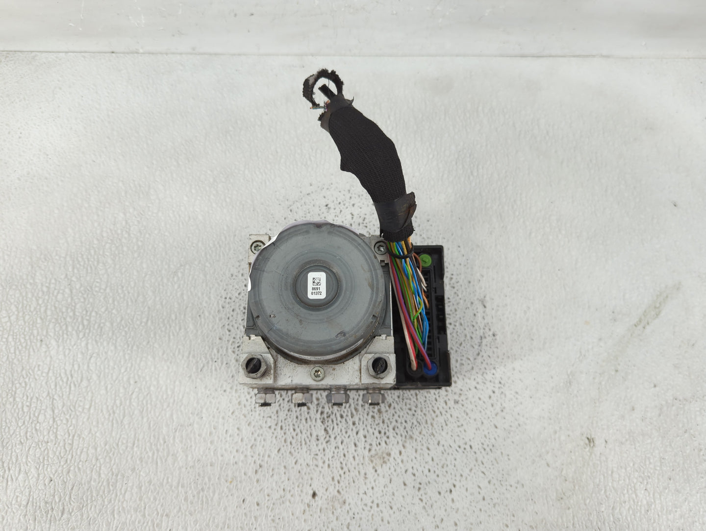 2017-2019 Ford Escape ABS Pump Control Module Replacement P/N:GV61-2C405-CH Fits Fits 2017 2018 2019 OEM Used Auto Parts - O