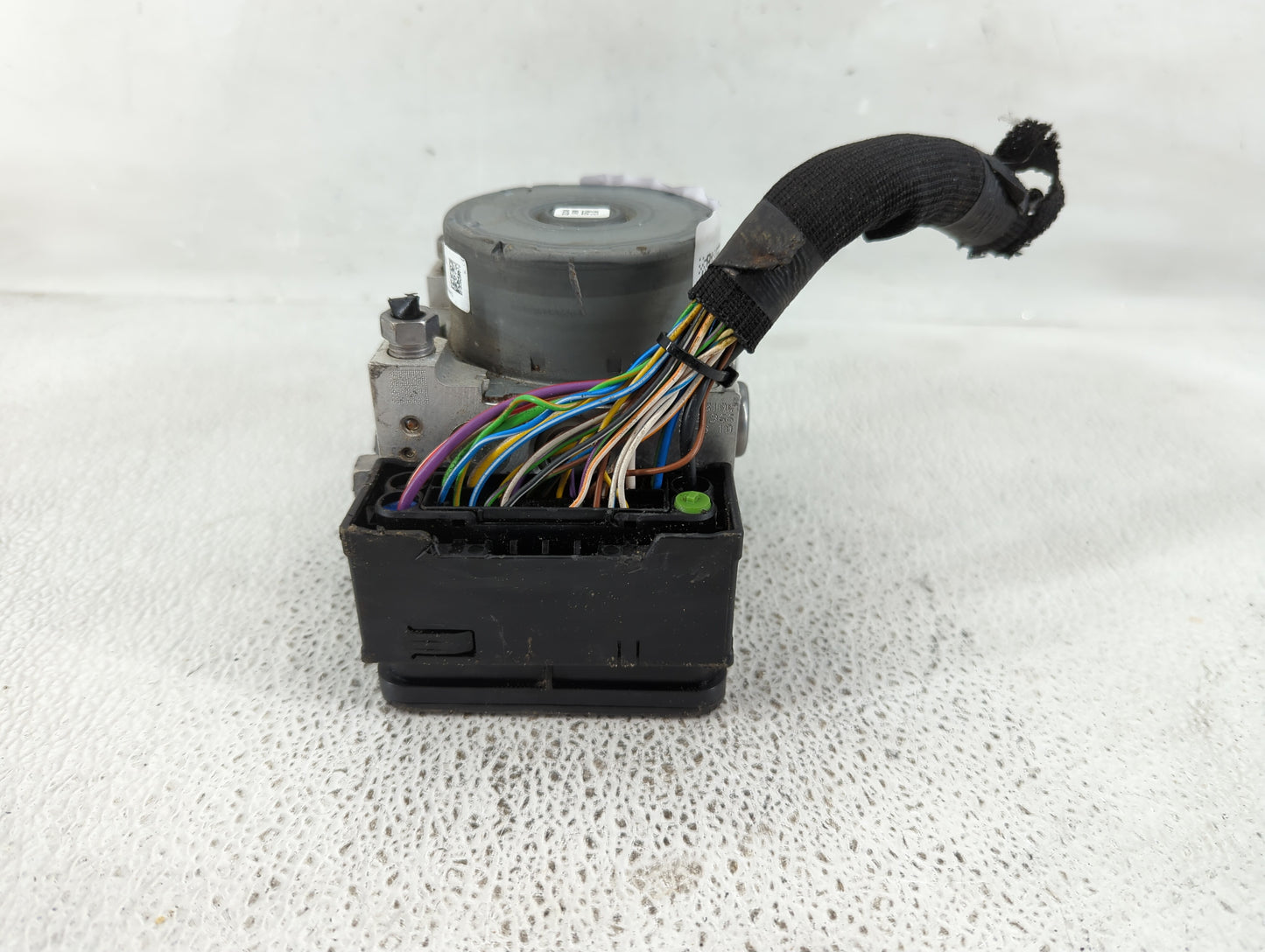2017-2019 Ford Escape ABS Pump Control Module Replacement P/N:GV61-2C405-CH Fits Fits 2017 2018 2019 OEM Used Auto Parts - O
