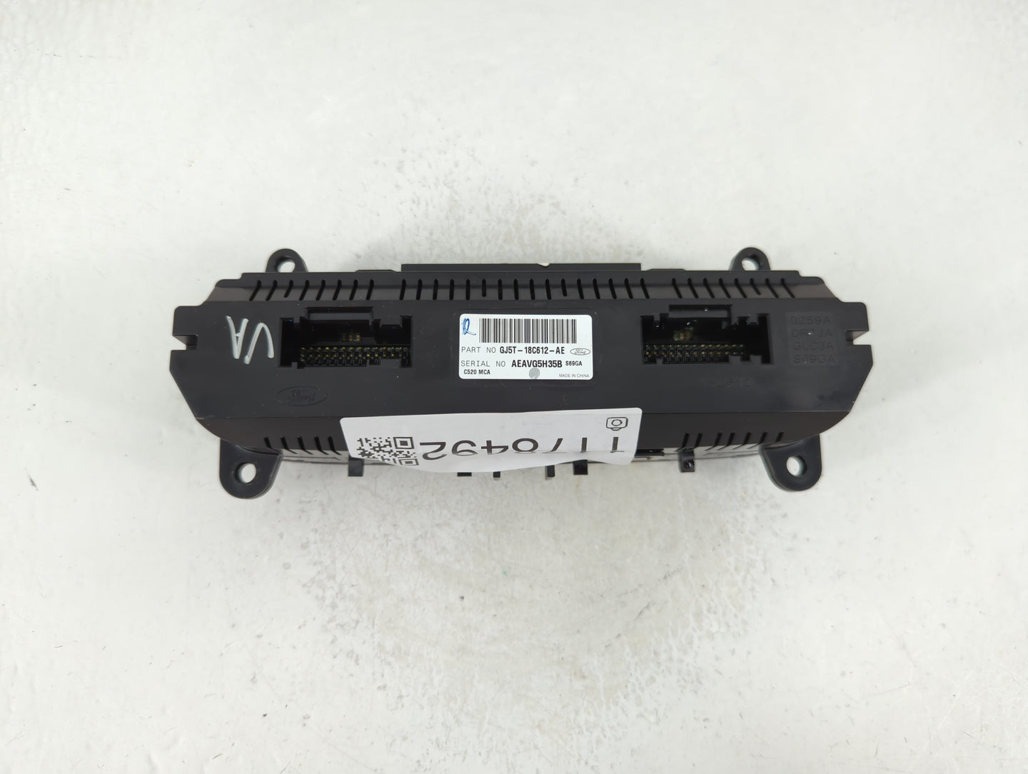 2017 Ford Escape Climate Control Module Temperature AC/Heater Replacement P/N:GJ5T-18C612-AE Fits OEM Used Auto Parts - Oemu