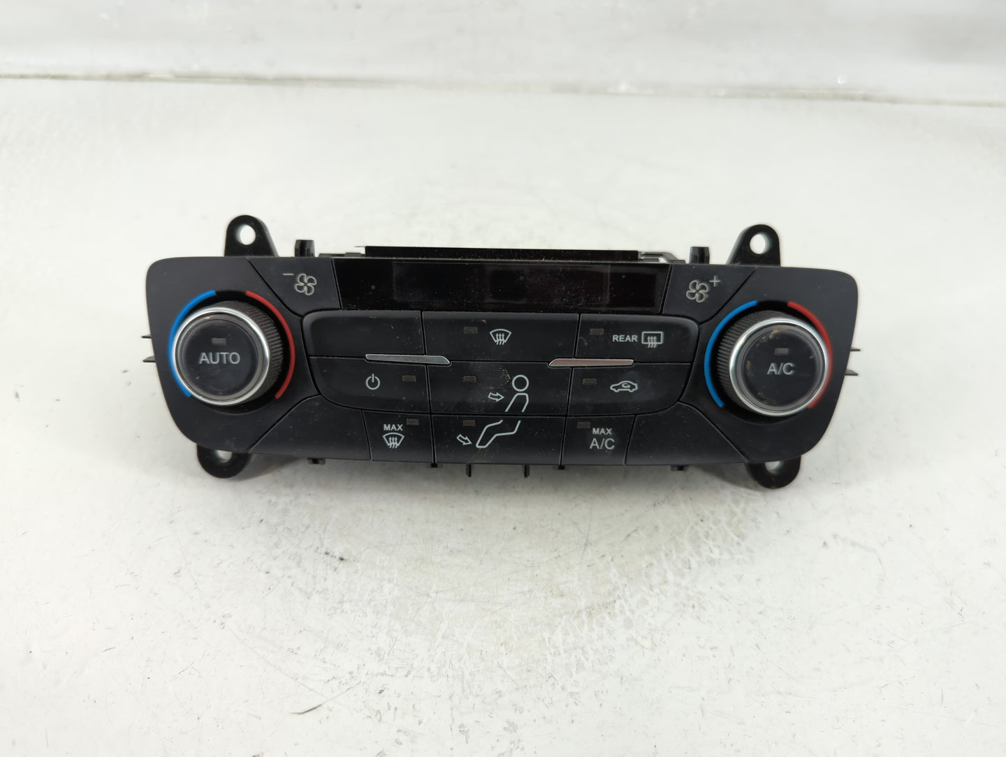 2017 Ford Escape Climate Control Module Temperature AC/Heater Replacement P/N:GJ5T-18C612-EA Fits OEM Used Auto Parts - Oemu