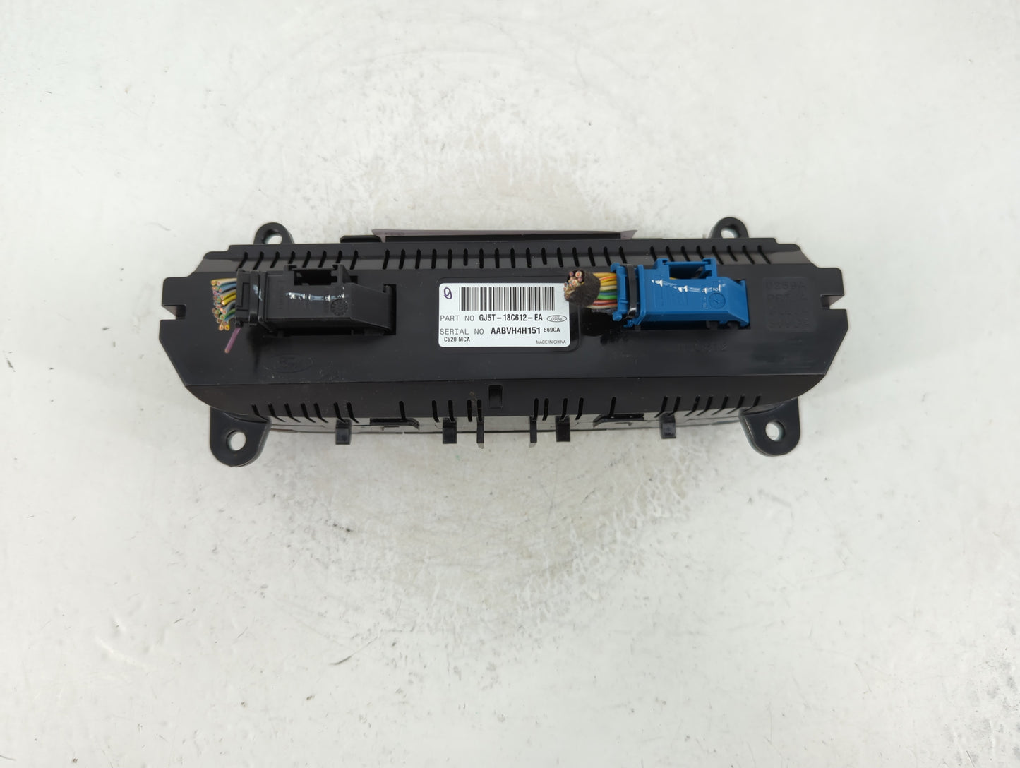 2017 Ford Escape Climate Control Module Temperature AC/Heater Replacement P/N:GJ5T-18C612-EA Fits OEM Used Auto Parts - Oemu