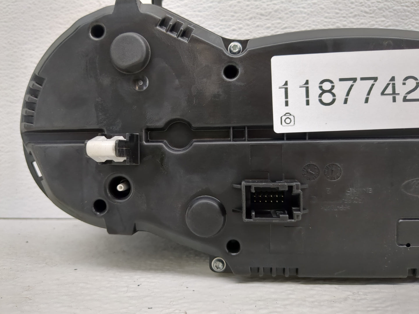 2017 Ford Escape Instrument Cluster Speedometer Gauges Fits OEM Used Auto Parts - Oemusedautoparts1.com