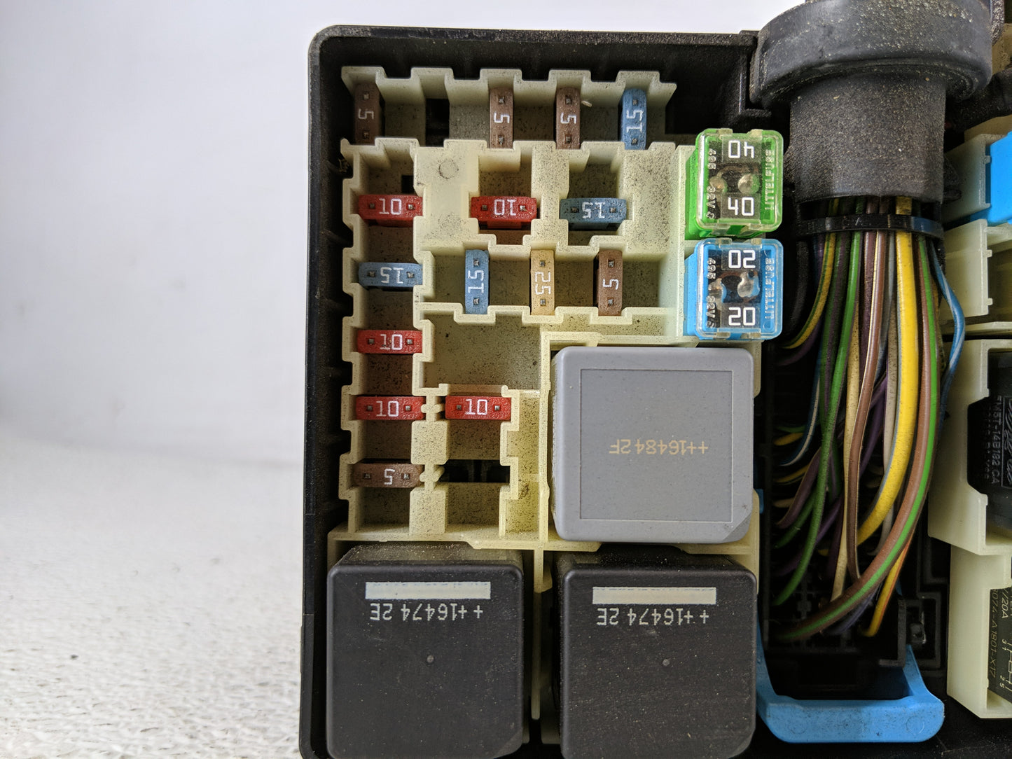 2017 Ford Escape Fusebox Fuse Box Panel Relay Module P/N:AV6T-14A067-AD Fits OEM Used Auto Parts - Oemusedautoparts1.com