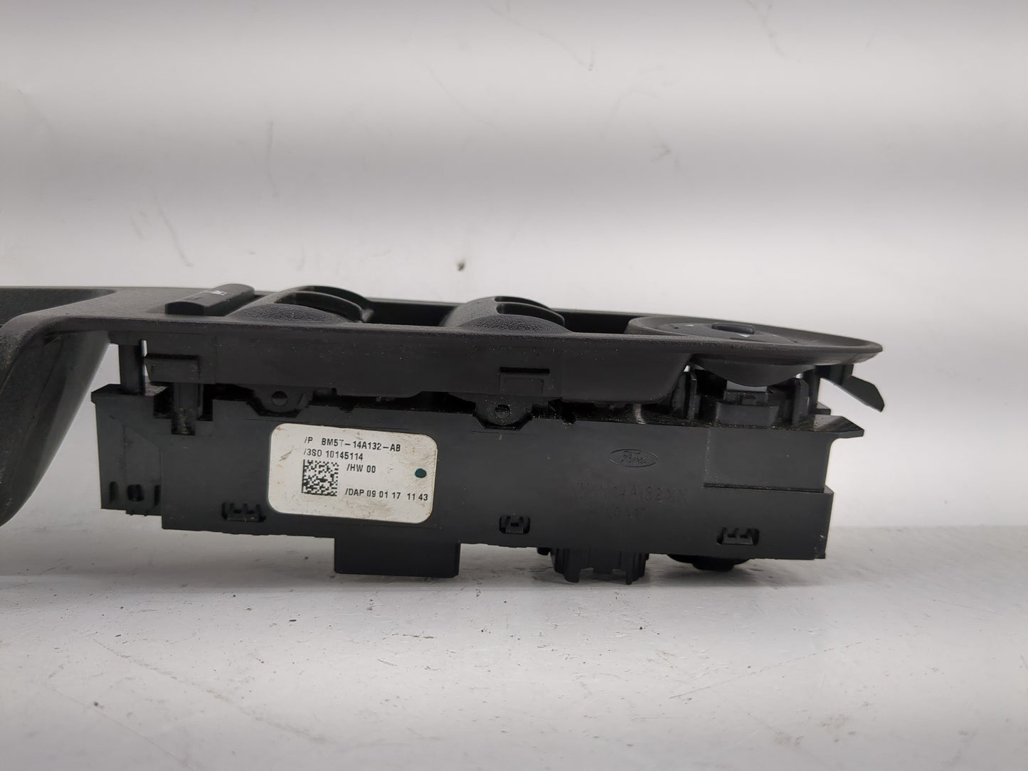 2017-2019 Ford Escape Master Power Window Switch Replacement Driver Side Left P/N:BM57-14A132-AB Fits OEM Used Auto Parts - 