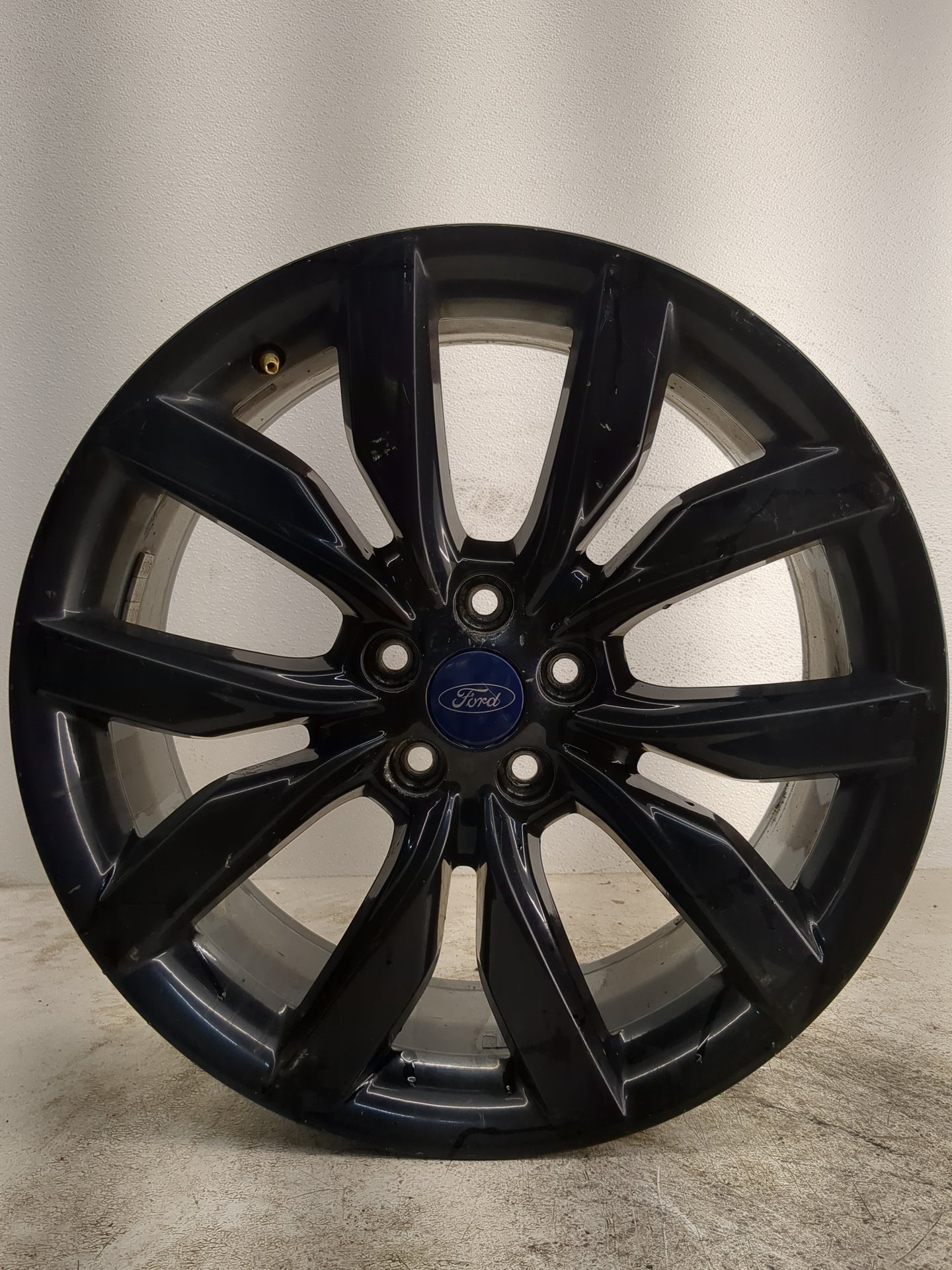 2017-2019 Ford Escape Oem Wheel Rim - Oemusedautoparts1.com