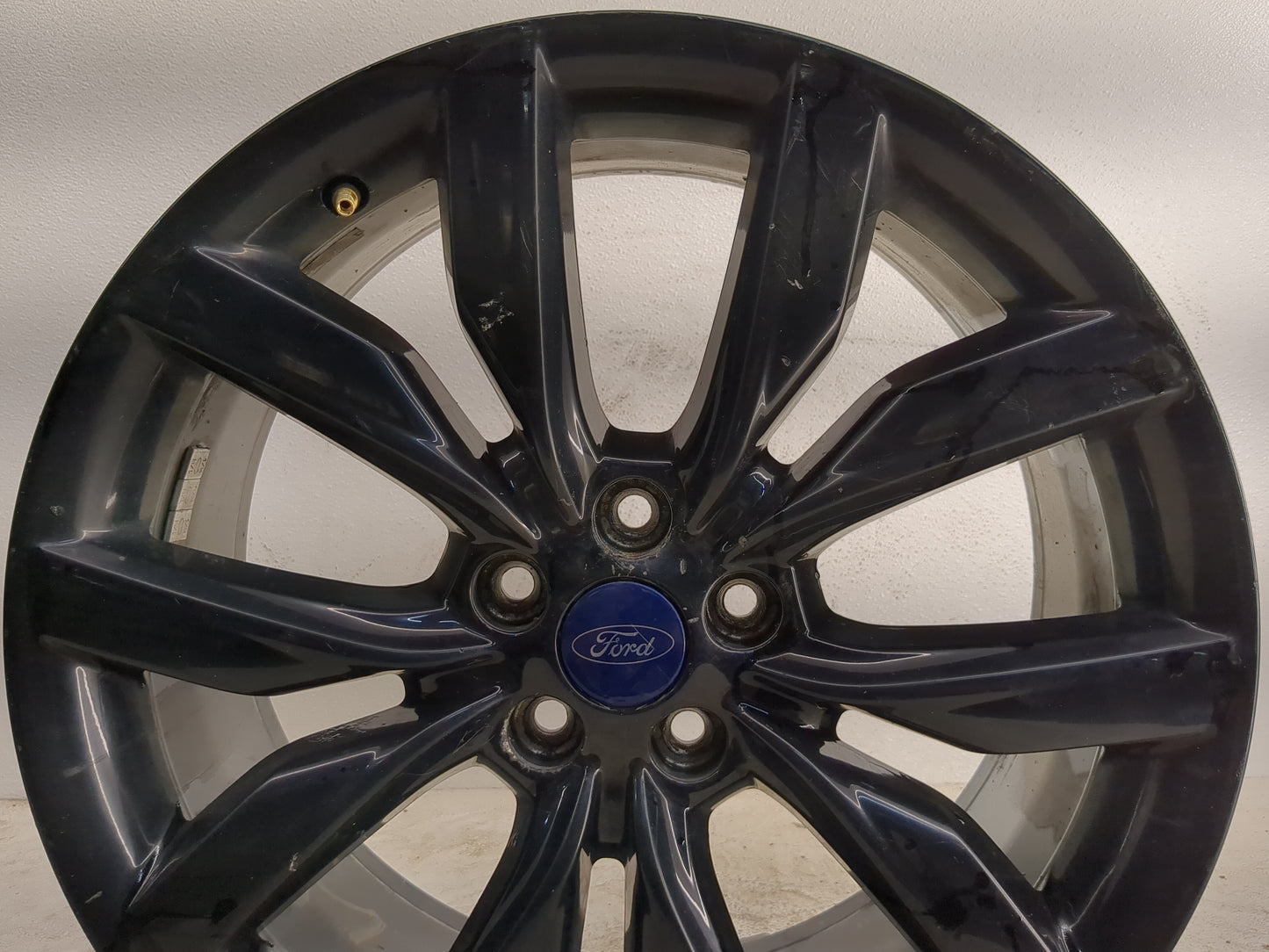 2017-2019 Ford Escape Oem Wheel Rim - Oemusedautoparts1.com